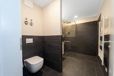 Baltischer Hof Wohnung 60