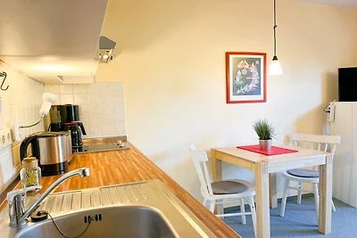 Gästehaus Karstadt Wohnung 01 - Rosengarten