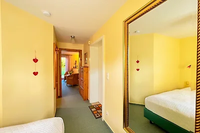 Gästehaus Karstadt Wohnung 01 - Rosengarten