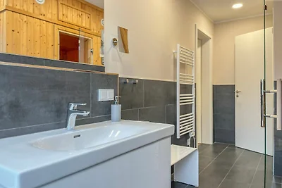 Baltischer Hof Wohnung 57