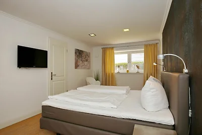 Villa Rheingold Souterrain Wohnung 1a -...