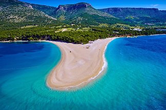 Appartamento di lusso con piscina, vicino al mare