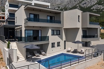 Villa Ivano mit Pool, Meerblick