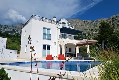 Villa Glory Grande mit Pool