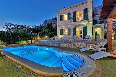 Villa Marko mit Pool