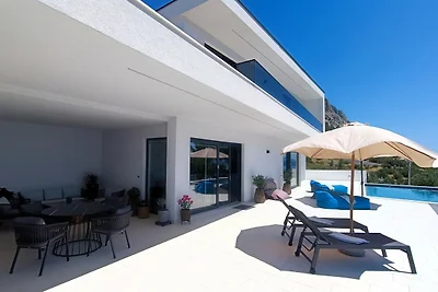 Villa SkyBlue mit Pool