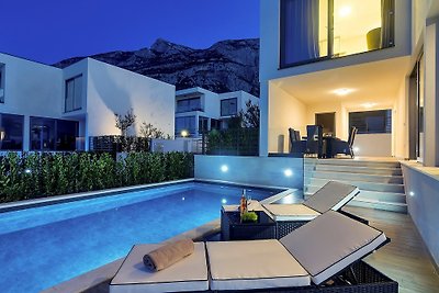 Moderne Villa Selina mit Pool