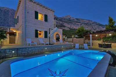 Villa Goran mit Pool