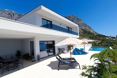 Villa SkyBlue mit Pool