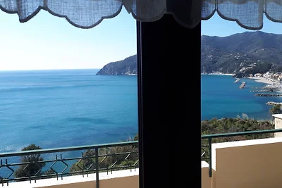 Apartment Enrica with Amazing view