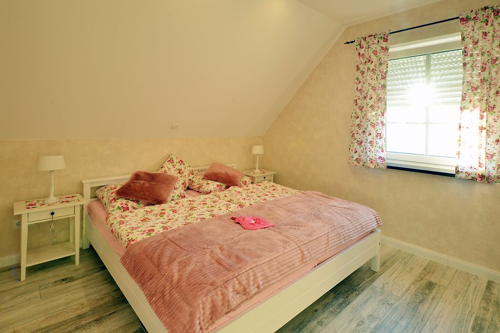 Ferienhaus Dat Ferienhus in Garrel ab 92 € direkt bei Frau K ...