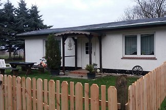 Haus am Lagerfeuer nahe Salzhaff