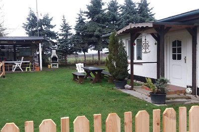 Haus am Lagerfeuer nahe Salzhaff