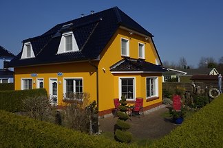 strandnahes mod. Ferienhaus MÖWE