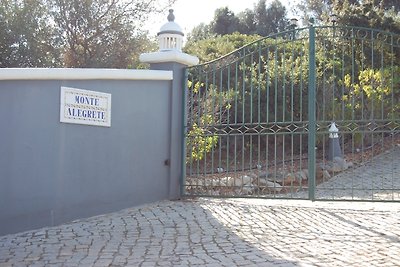 Charmante Villa mit Meerblick