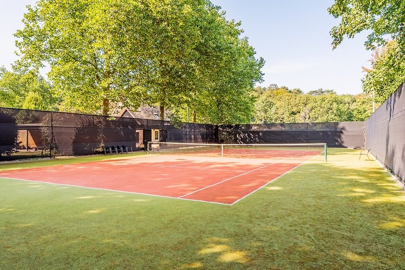 Tennisplatz Villa de Stolp