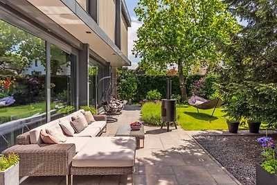 Villa Red Cedar