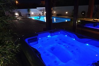 Spa & Welnnes Villa