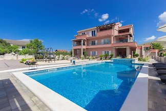 apartman za odmor u Grebaštica