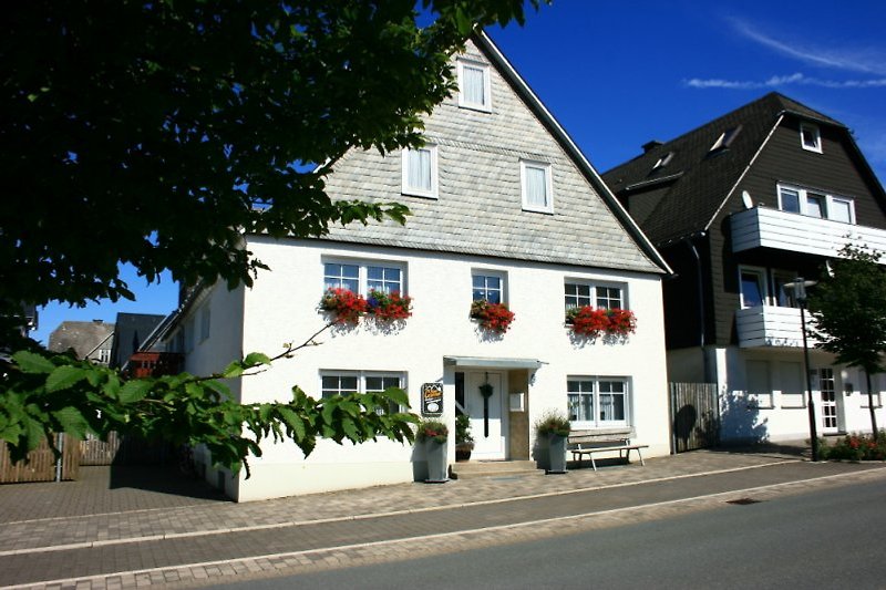 Hausansicht Haus Cramer Wohnung Butzes