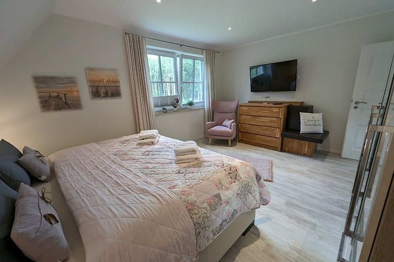 1. Schlafzimmer Boxspringbett 2x2m