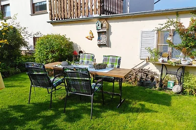 Ferienwohnung "Am Vulkan" DG