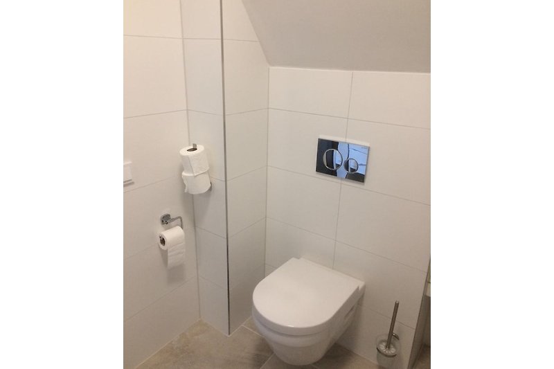 Toilette kleines Badezimmer