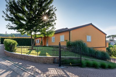 Villa Diora
