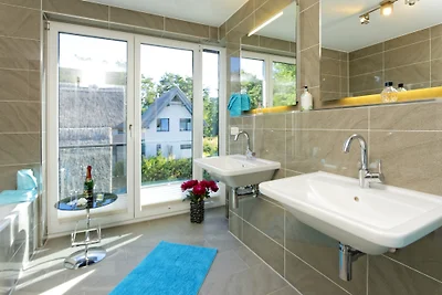 5* Strandhaus L11 in Karlshagen