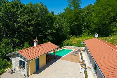 Ferienhaus CAPREE mit Pool