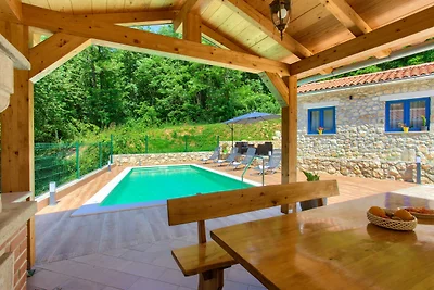 Ferienhaus CAPREE mit Pool