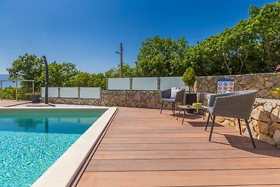 Ferienwohnung SEA VIEW mit Pool, Meerblick und Grill 400m vom Strand