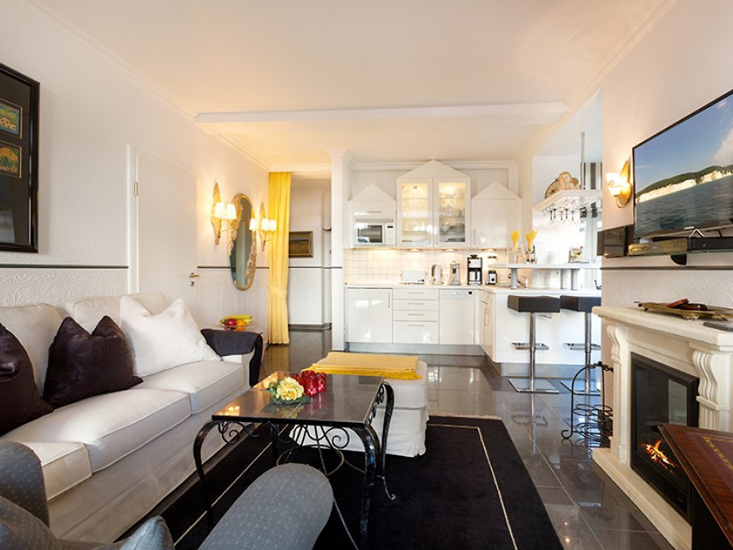 Villa Jugendglück - Gelbe Rose - - Ferienwohnung in Binz mieten Villa Jugendglück - Gelbe Rose - - Ferienwohnung in Binz mieten
