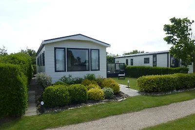 Chalet Neuhaus Camp De Strandloper