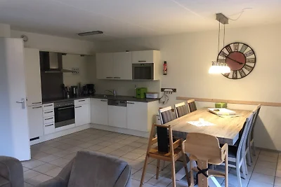 Grosser Esstisch 220 x 100 cm  Grosser Esstisch 220 x 100 cm