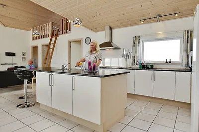 Luxury-poolhouse.com
