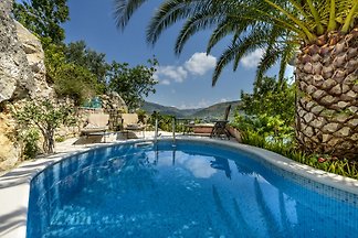 Villa Issa
