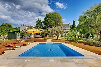 Villa Aero