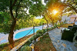 Villa Hideaway