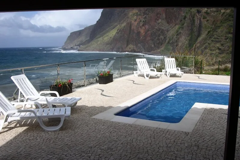 Pool shared with Villa Oceana and Casa das Pedras