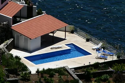 Casa das Pedras