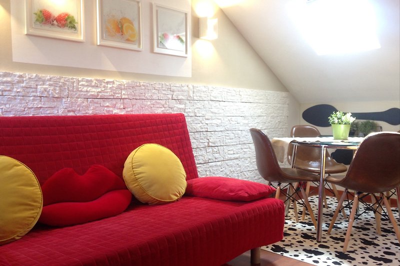 ORANGE Apartment
