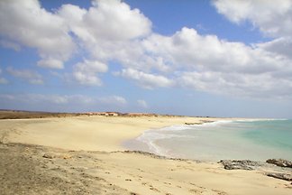bungalow di fronte alla spiaggia