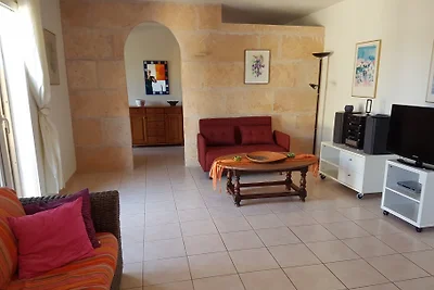 Casa Amarilla / ETV 10903