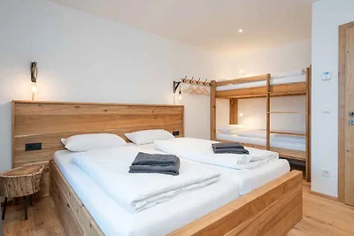Luchs Lodge