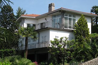 Ferienwohnung mit See-und Bergblick