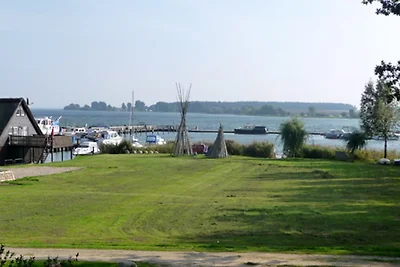 Klein Sonnenschein am See
