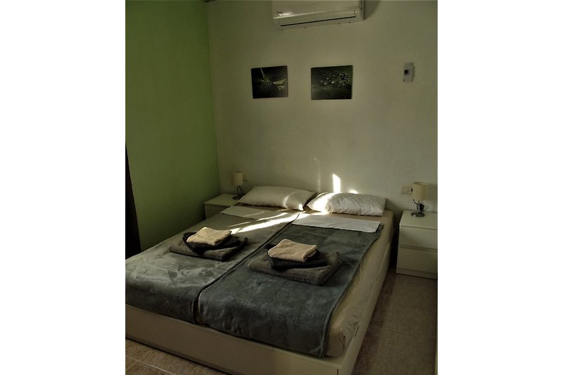 Schlafzimmer mit AC
