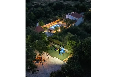 TOP! Unique villa,private forest and pool,near sea