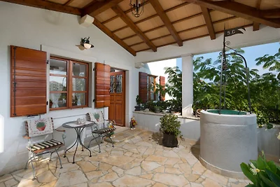Villa Primela ****